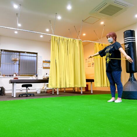 山脇さん肩甲骨